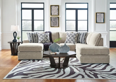 Calnita Sectional with Chaise - Dayton Discount Furniture