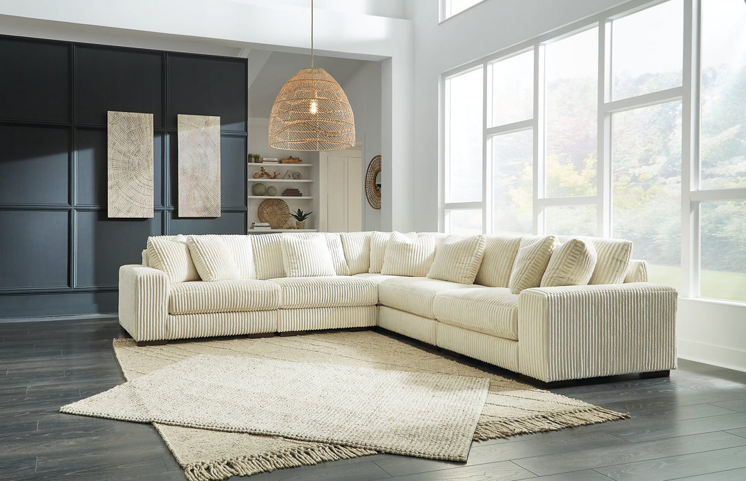 Lindyn Sectional Sectional Ashley Furniture