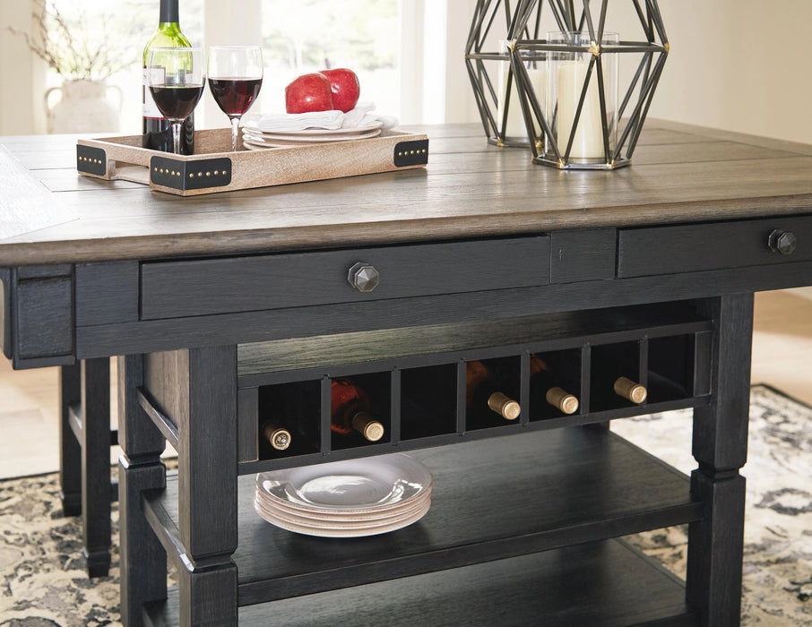 Tyler Creek Counter Height Dining Set
