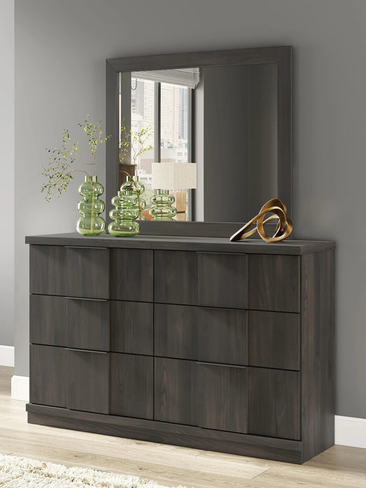 Shaehartin Dresser Dresser Ashley Furniture