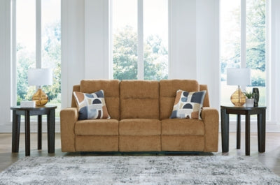 Kanlow Reclining Sofa - Dayton Discount Furniture