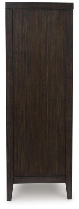 Westonfort Chest of Drawers Chest Ashley Furniture