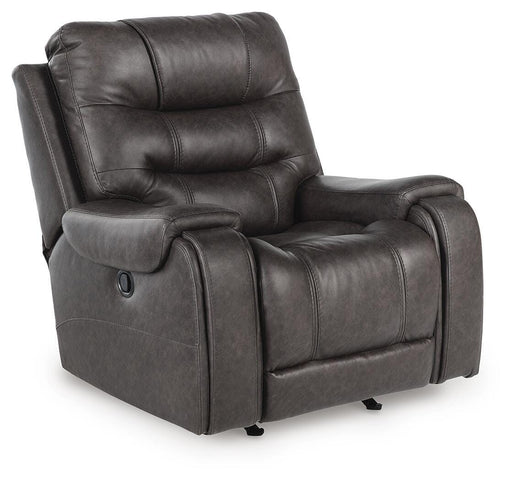 Femley Recliner - Dayton Discount Furniture