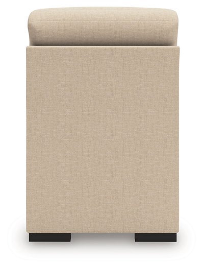 LadyMae Sectional with Chaise - Dayton Discount Furniture