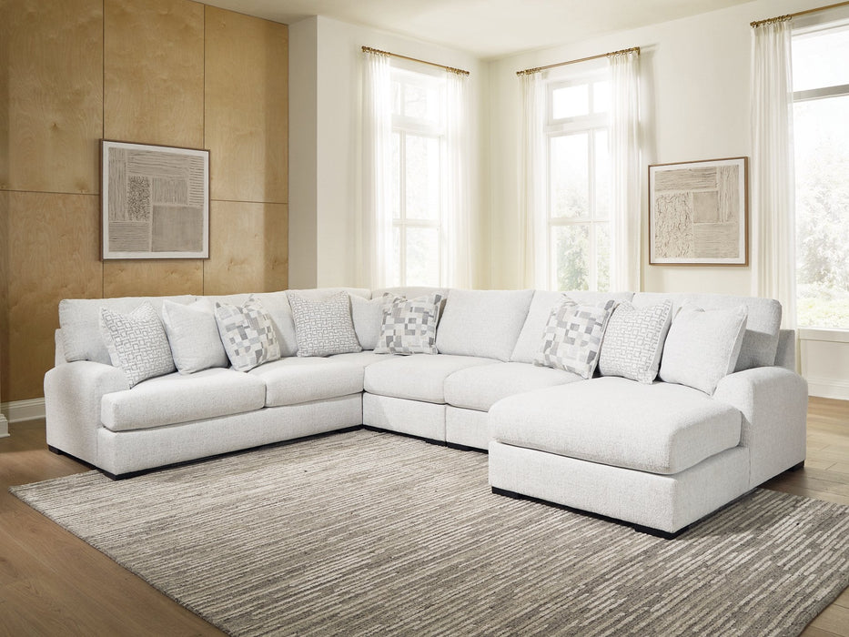 Misty-Lakes Sectional with Chaise - Dayton Discount Furniture