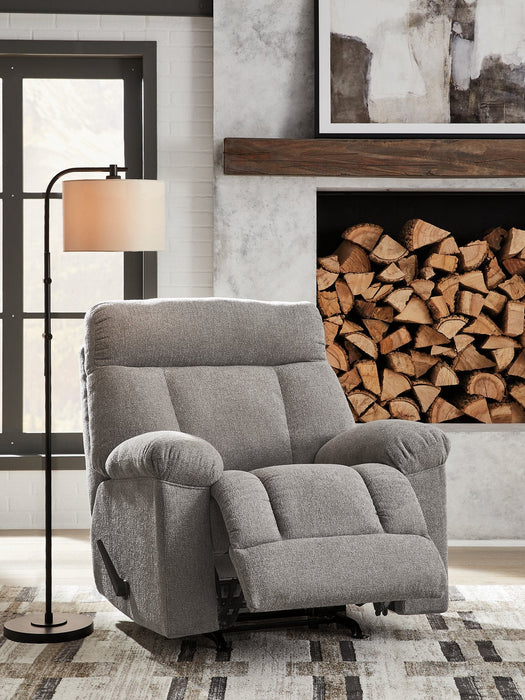 Hoyne Park Recliner - Dayton Discount Furniture