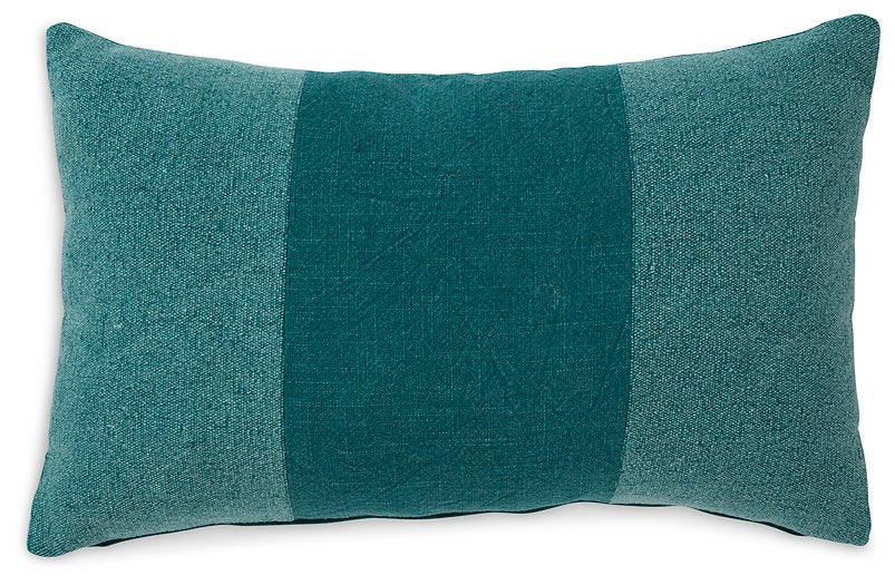 Dovinton Pillow (Set of 4) Pillow Ashley Furniture