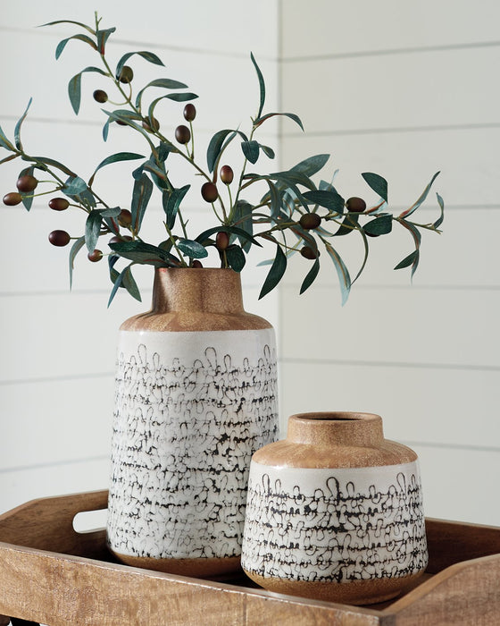 Meghan Vase (Set of 2) Vase Ashley Furniture