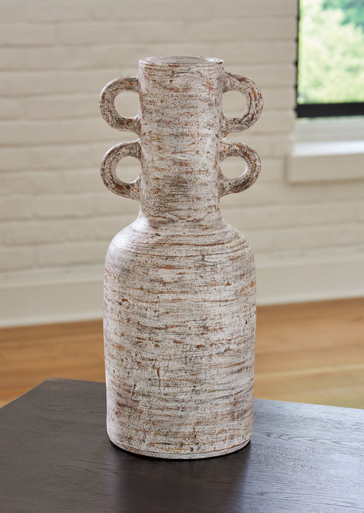 Wellbridge Vase Vase Ashley Furniture