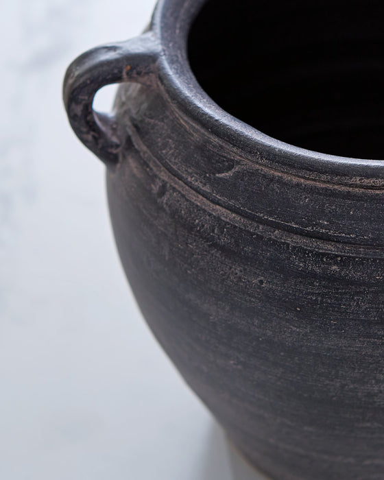 Meadie Vase - Dayton Discount Furniture