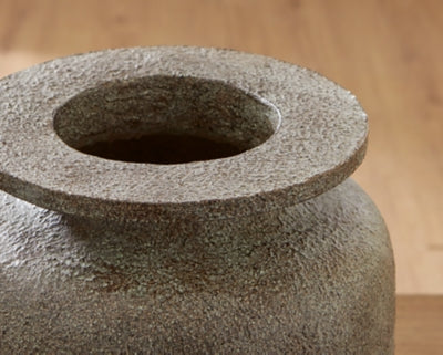 Jedwick Vase - Dayton Discount Furniture