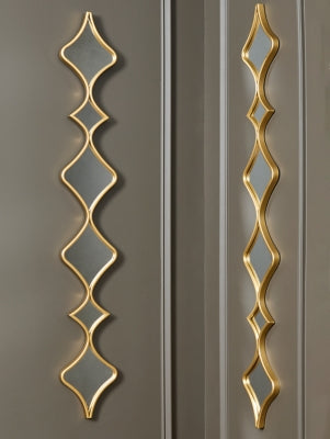 Harriswood Accent Mirror Set (Set of 2) - Dayton Discount Furniture