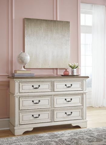 Realyn Dresser Dresser Ashley Furniture