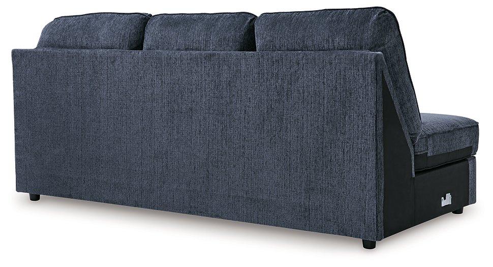 Albar Place Sectional Sectional Ashley Furniture