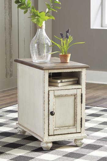 Realyn Chairside End Table End Table Ashley Furniture