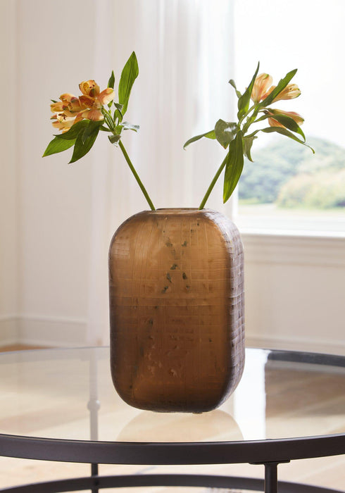 Capard Vase Vase Ashley Furniture