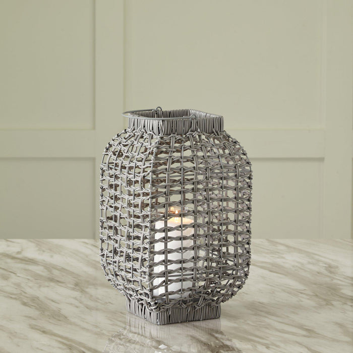 Evonne Lantern Candle Holder Ashley Furniture