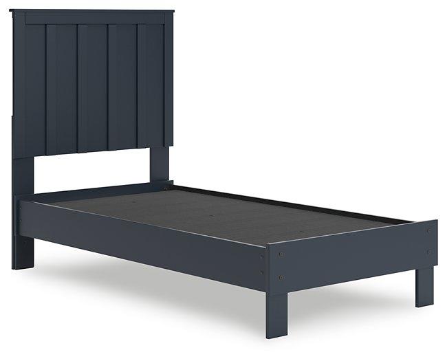 Simmenfort Bed Bed Ashley Furniture