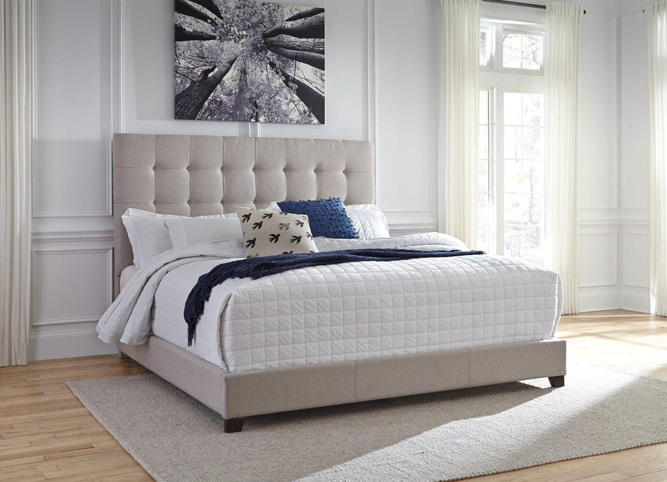 Dolante Upholstered Bed Bed Ashley Furniture