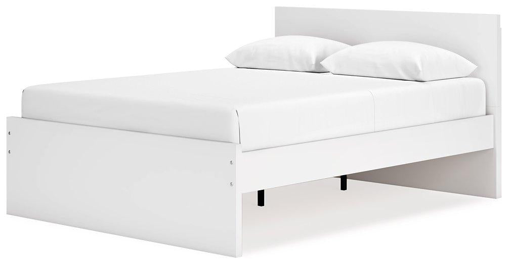 Onita Panel Bed Bed Ashley Furniture