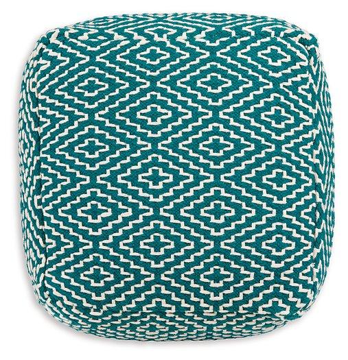 Brynnsen Pouf Pouf Ashley Furniture