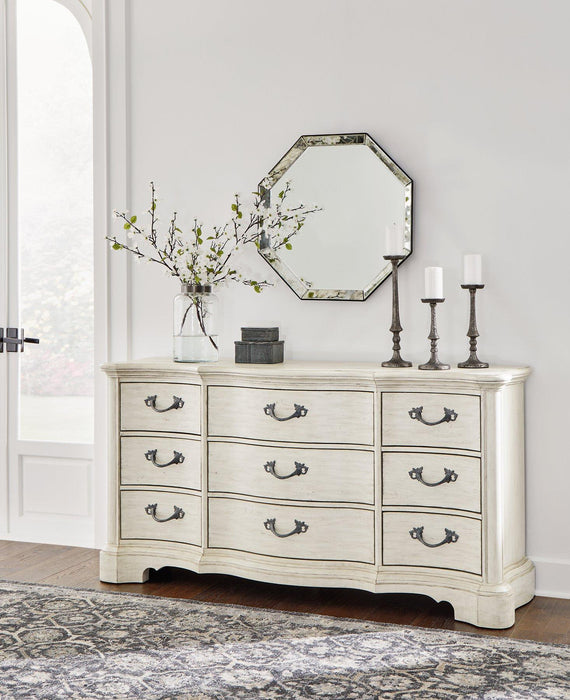 Arlendyne Dresser and Mirror Dresser & Mirror Ashley Furniture