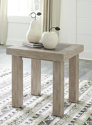 Hennington End Table End Table Ashley Furniture