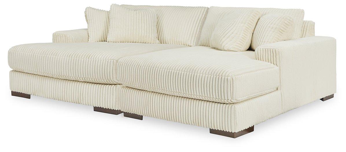 Lindyn Super Chaise Sectional Ashley Furniture