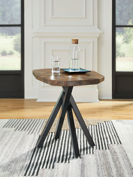 Haileeton End Table End Table Ashley Furniture