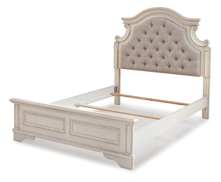 Realyn Bed Bed Ashley Furniture