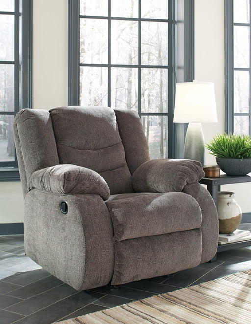 Tulen Recliner - Dayton Discount Furniture