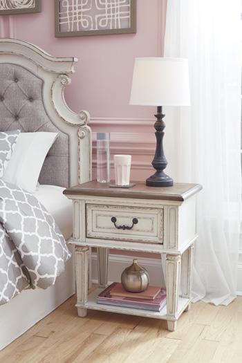 Realyn Nightstand Nightstand Ashley Furniture