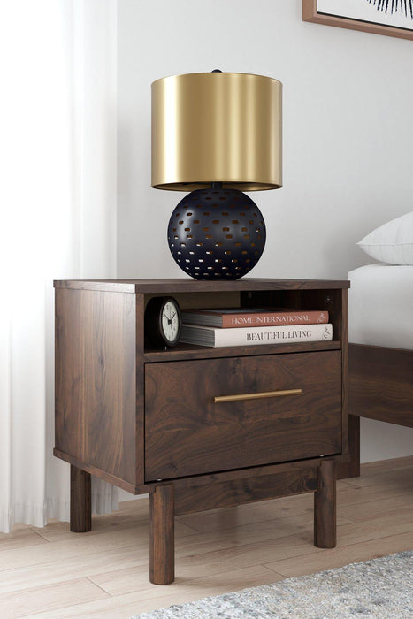 Calverson Nightstand - Dayton Discount Furniture