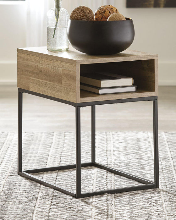 Gerdanet End Table End Table Ashley Furniture