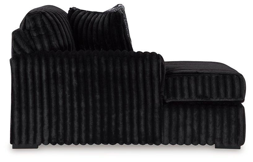 Midnight-Madness Sectional Sofa with Chaise Chofa Ashley Furniture