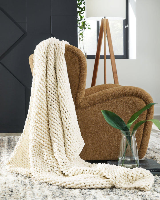 Chaddon Throw (Set of 3) Throw Ashley Furniture