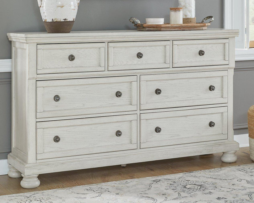 Robbinsdale Dresser Dresser Ashley Furniture