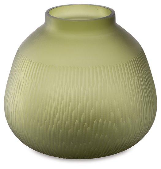 Scottyard Vase Vase Ashley Furniture