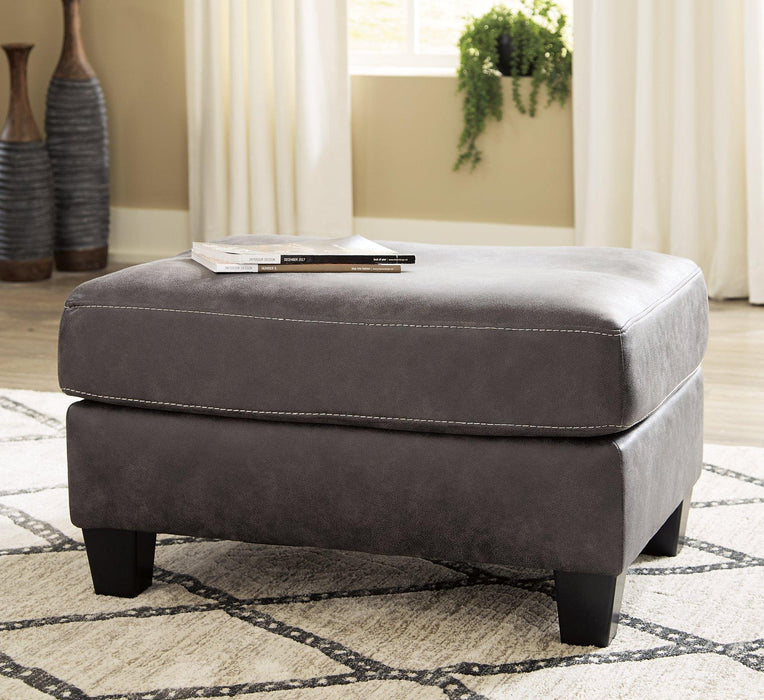 Venaldi Ottoman Ottoman Ashley Furniture