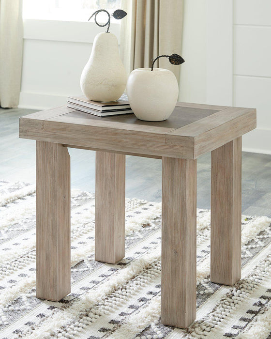 Hennington End Table End Table Ashley Furniture