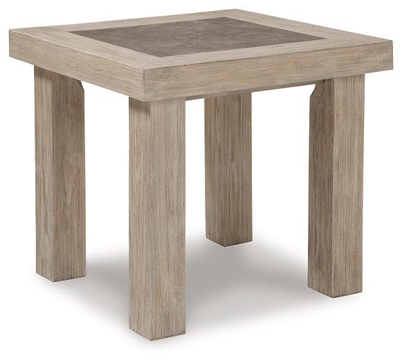 Hennington End Table End Table Ashley Furniture