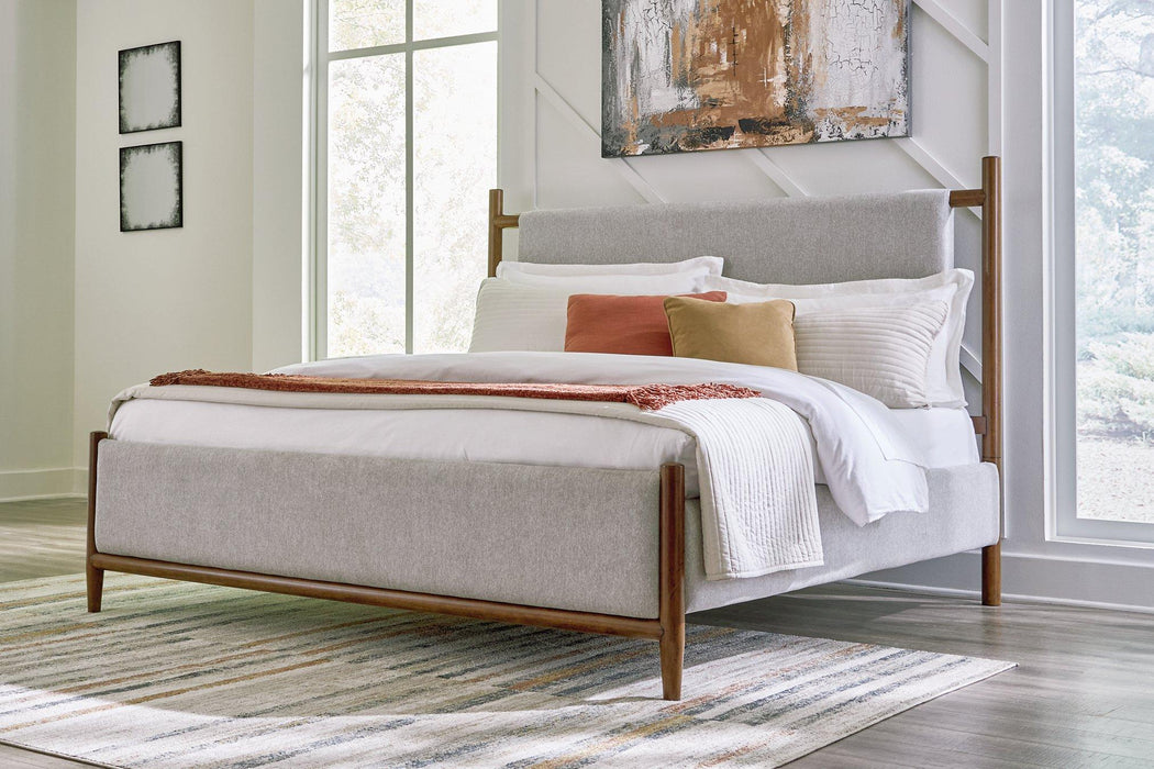 Lyncott Upholstered Bed Bed Ashley Furniture