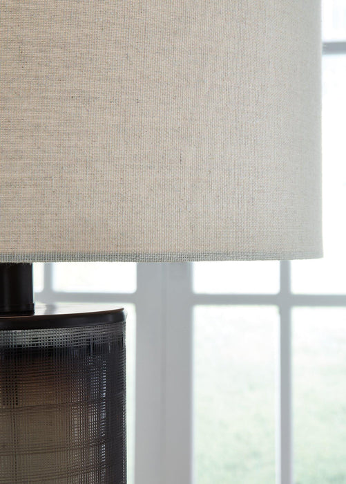 Dingerly Lamp Set Table Lamp Set Ashley Furniture