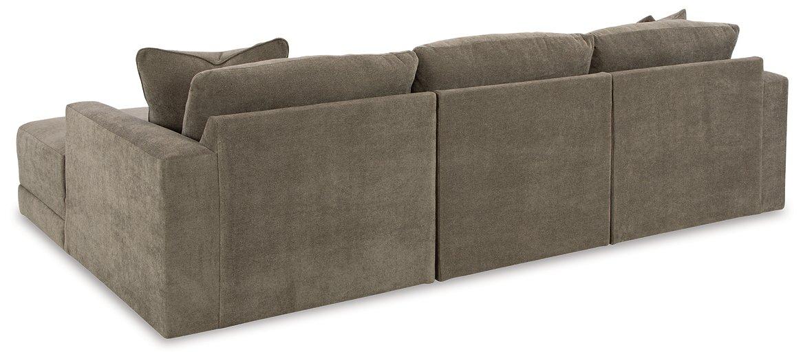 Raeanna 3-Piece Sectional Sofa with Chaise Chofa Ashley Furniture