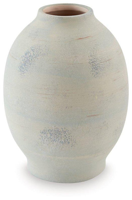 Clayson Vase Vase Ashley Furniture