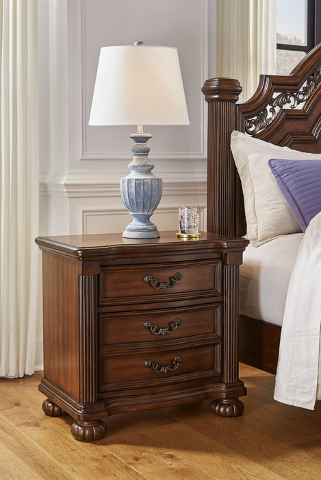 Lavinton Nightstand Nightstand Ashley Furniture