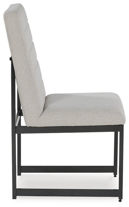 Tomtyn Dining Chair Dining Chair Ashley Furniture