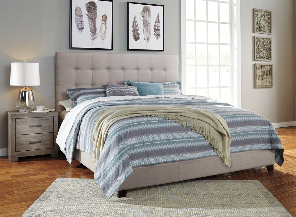 Dolante Upholstered Bed Bed Ashley Furniture