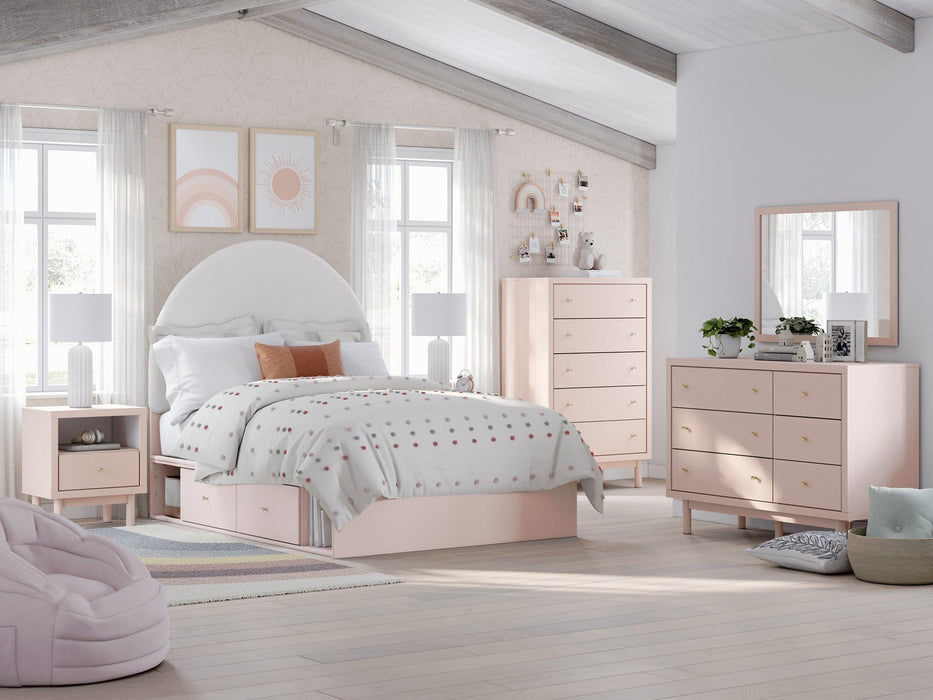 Wistenpine Upholstered Bed with Storage Bed Ashley Furniture