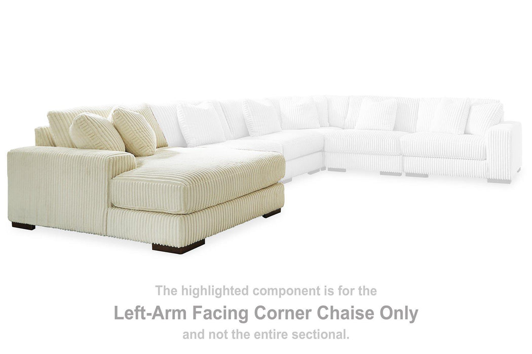 Lindyn Super Chaise Sectional Ashley Furniture